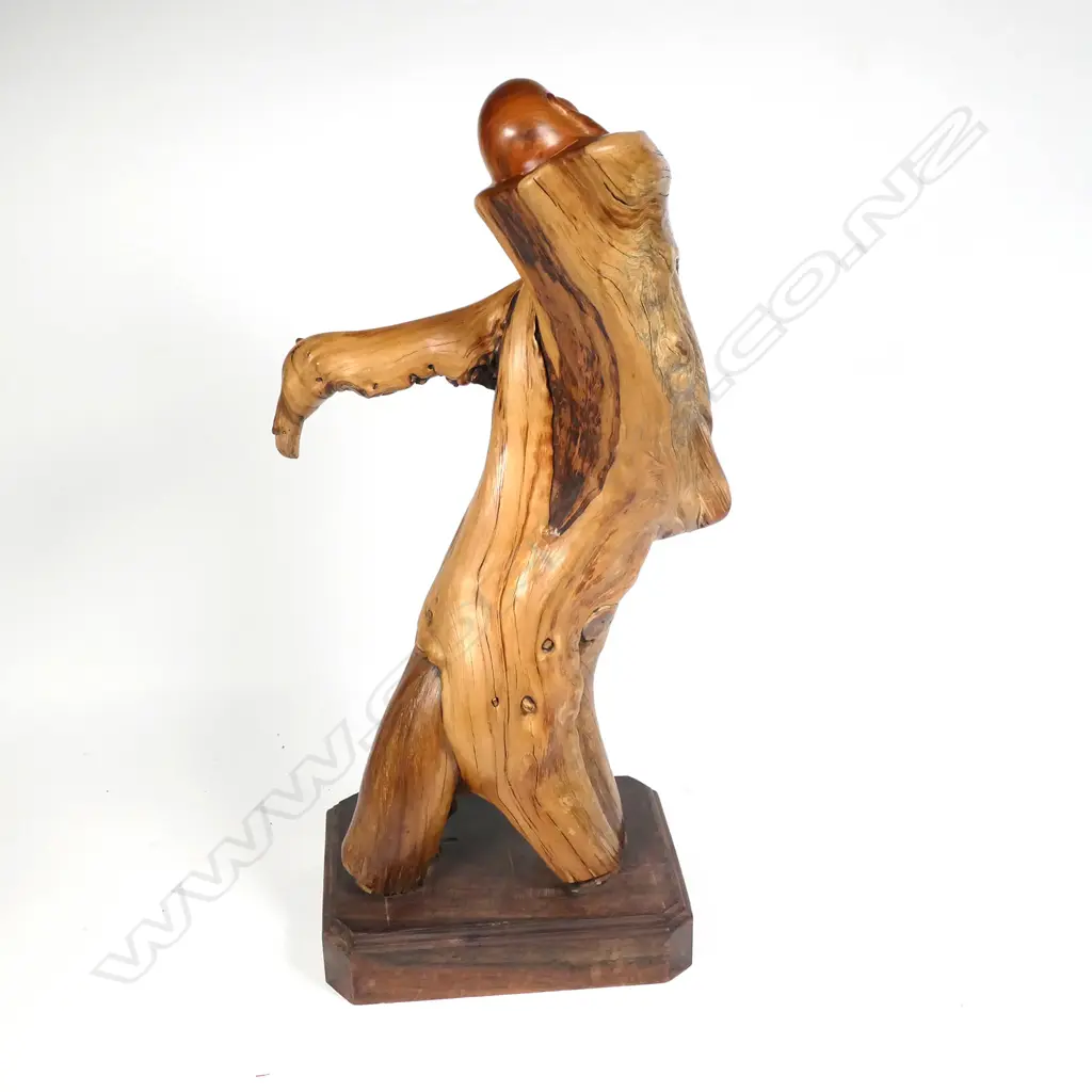 A Sichuan thuja (cliff cypress) branch with carved bust of the Maitrya Buddha, Image 1++