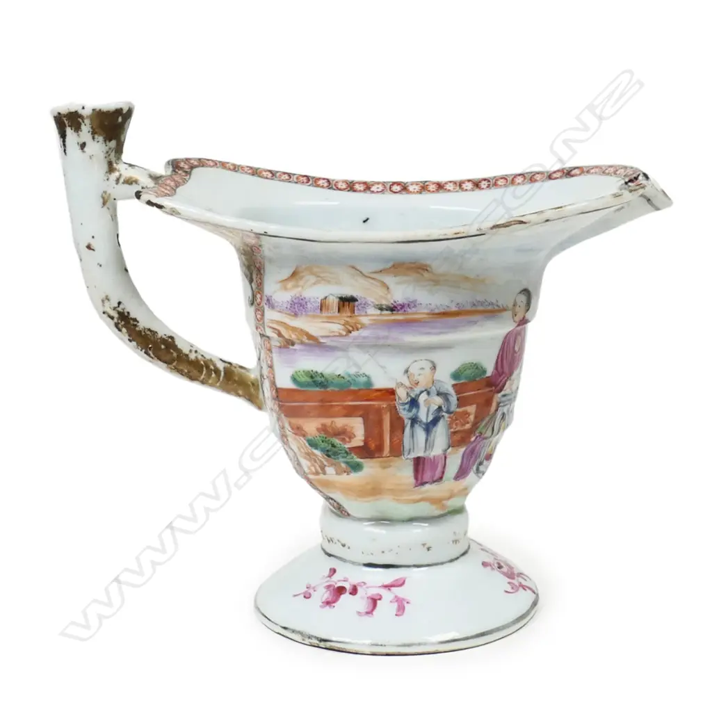 An 18thC Chinese export porcelain famille rose creamer, Qianlong (1736--1795), Image 1++