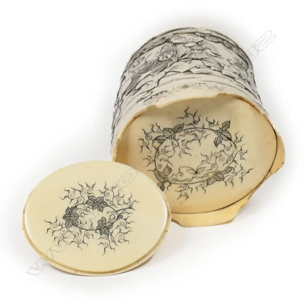 A c.1900  Japanese carved ivory lidded tusk section jar, Image 1++