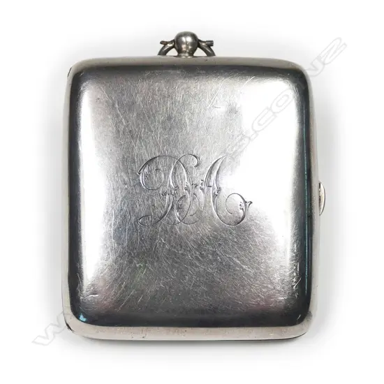 An unusual Edwardian silver triple sovereign case,