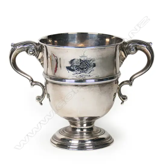A George II Irish silver twin-handled cup. CATALOGUE / ESTIMATE UPDATE