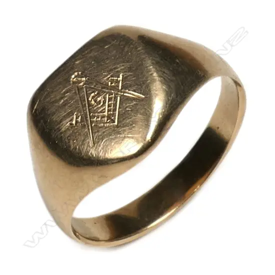 A 15ct gold late 19thC Masonic signet ring,