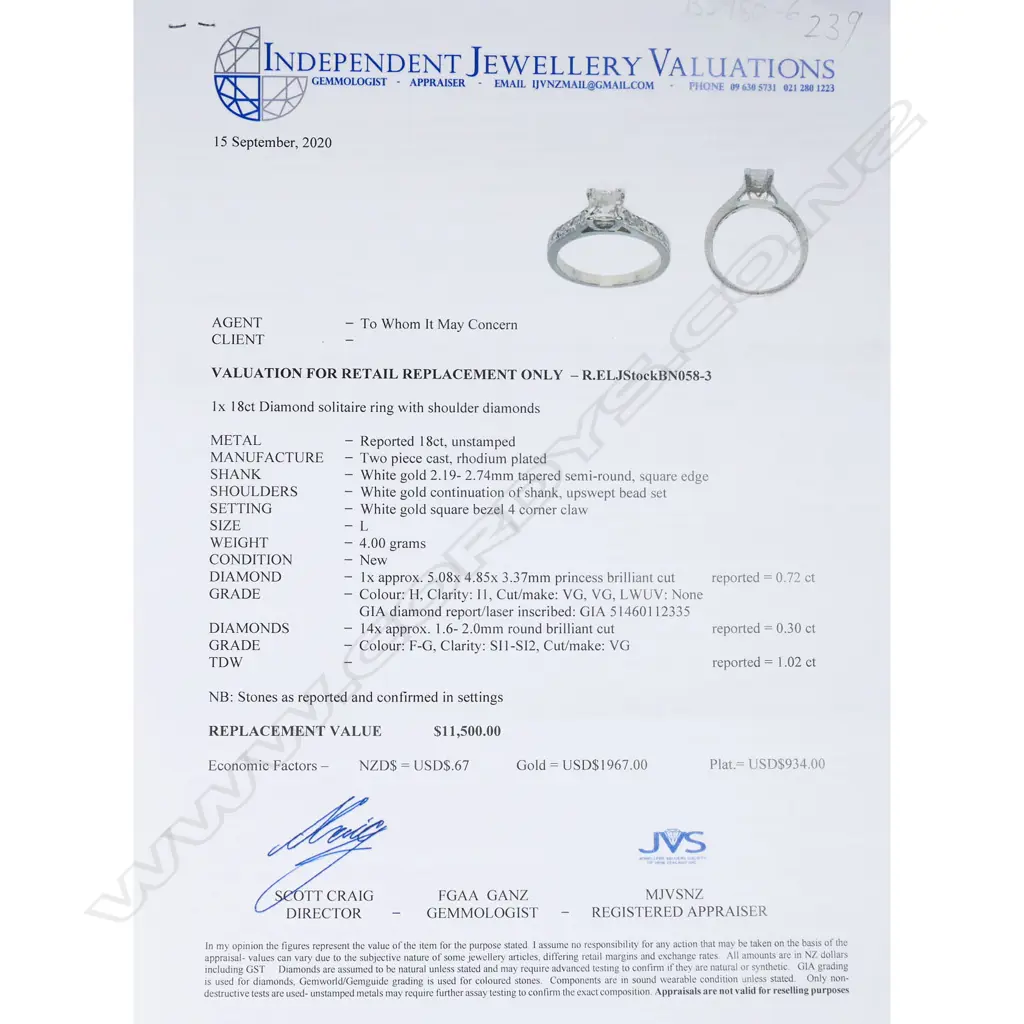 An 18ct white gold and diamond solitaire ring, Image 1++