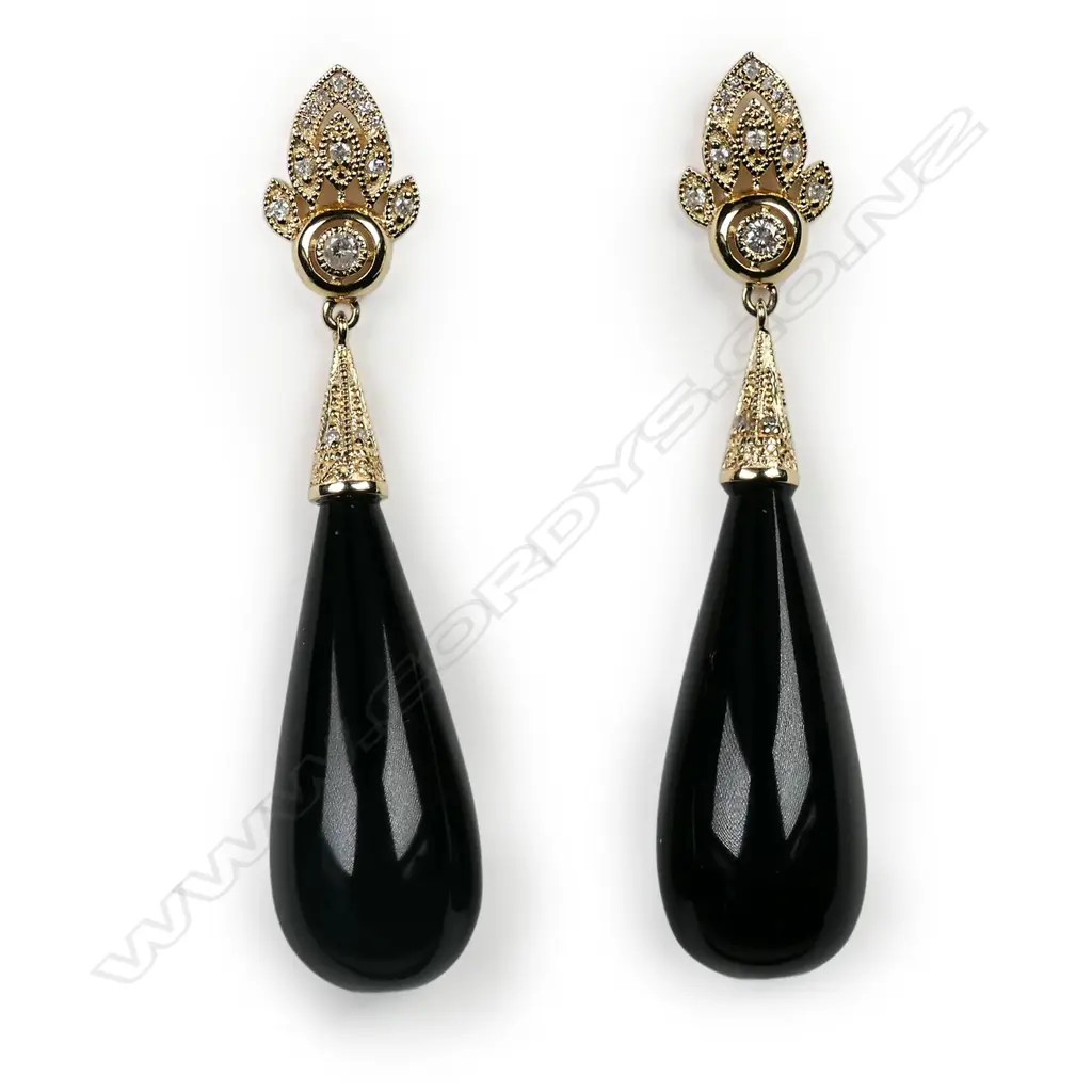A pair of 14ct gold, onyx and diamond Art Deco style drop earrings, Image 1++