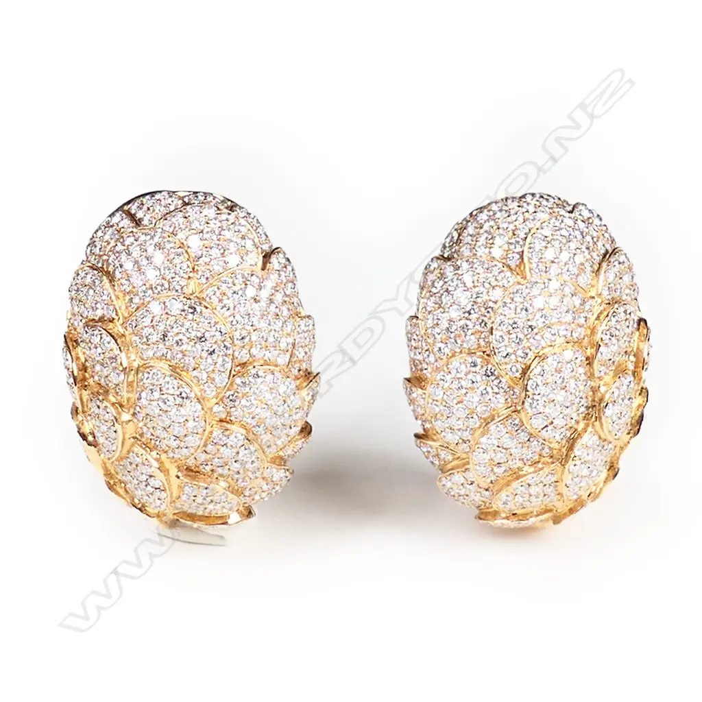 A pair of 18ct rose gold and diamond set earrings, Image 1++