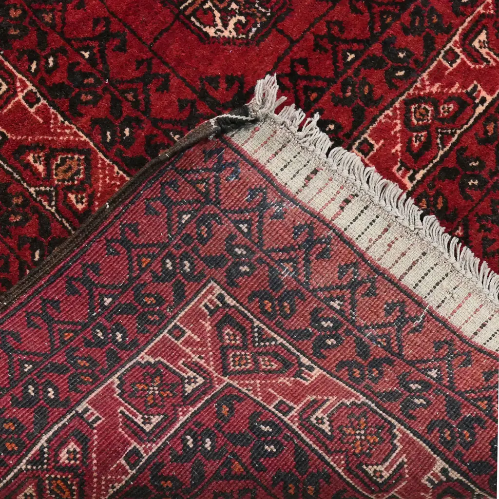 A fine Turkman rug, Image 1++