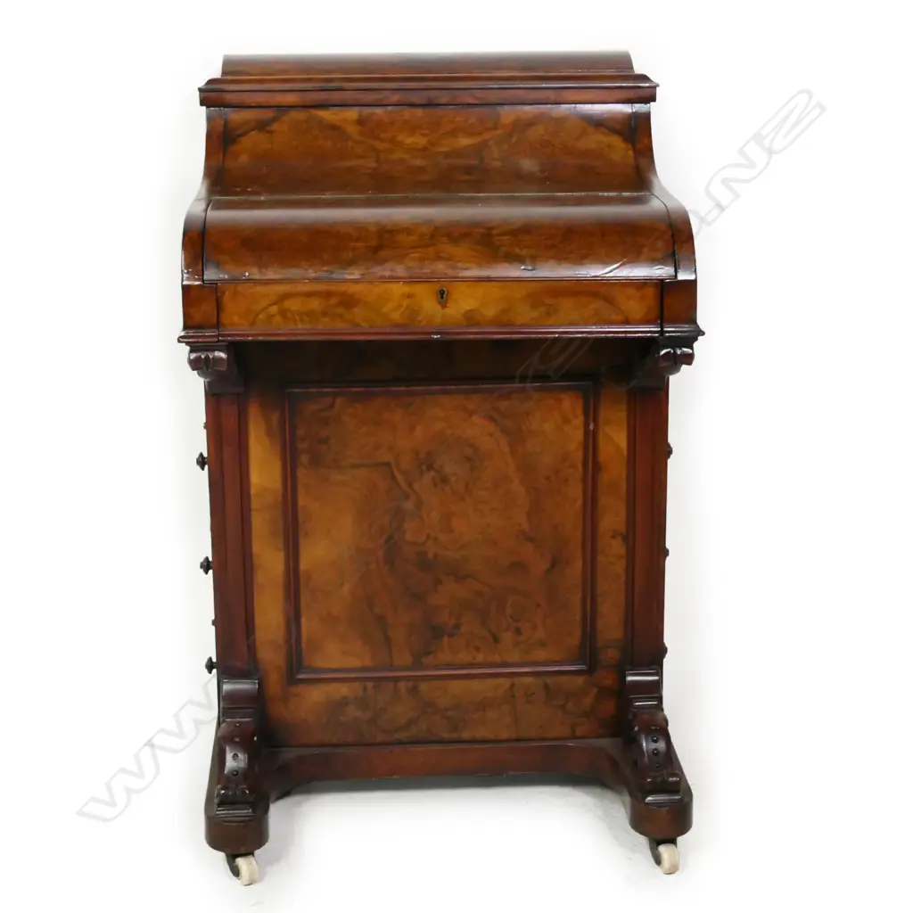 A Victorian figured walnut davenport, Image 1++