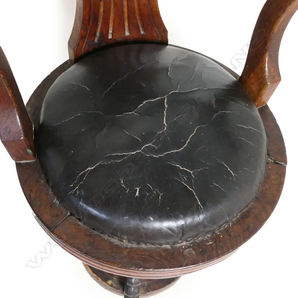 A c.1900  carved oak ship's salon chair, Image 1++