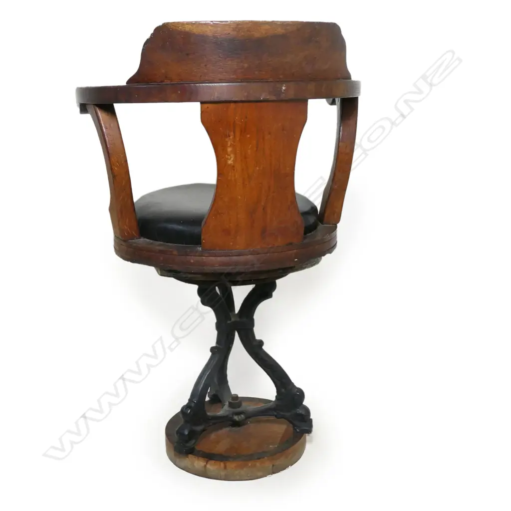 A c.1900  carved oak ship's salon chair, Image 1++