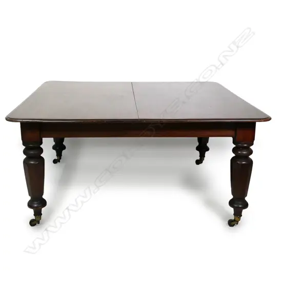 A Victorian mahogany extension banquet dining table,