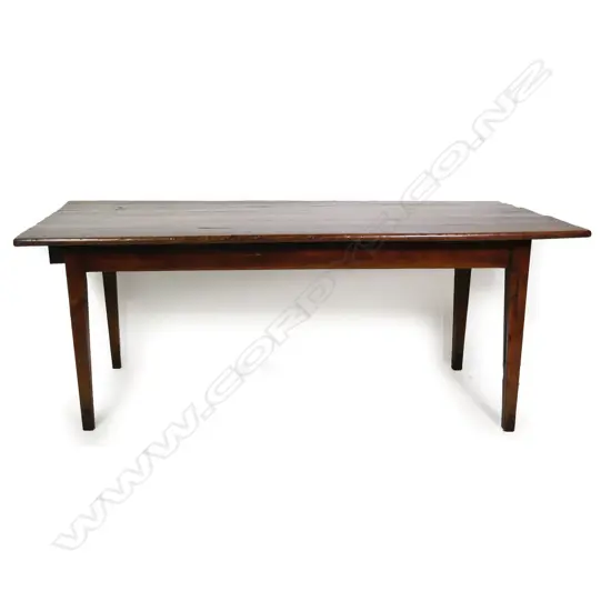 A Georgian mahogany country dining table,