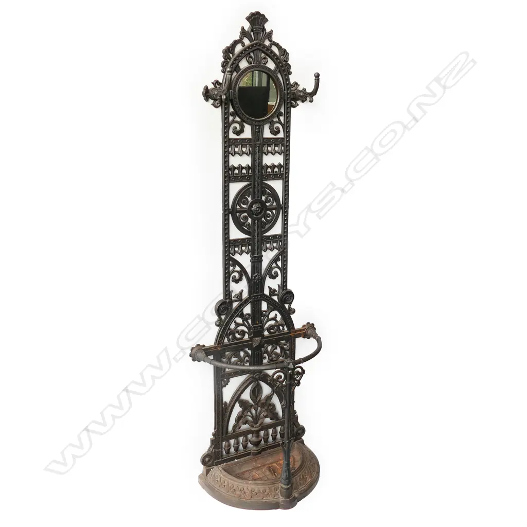 A Victorian 'Falkirk' cast iron hall stand, Image 1++