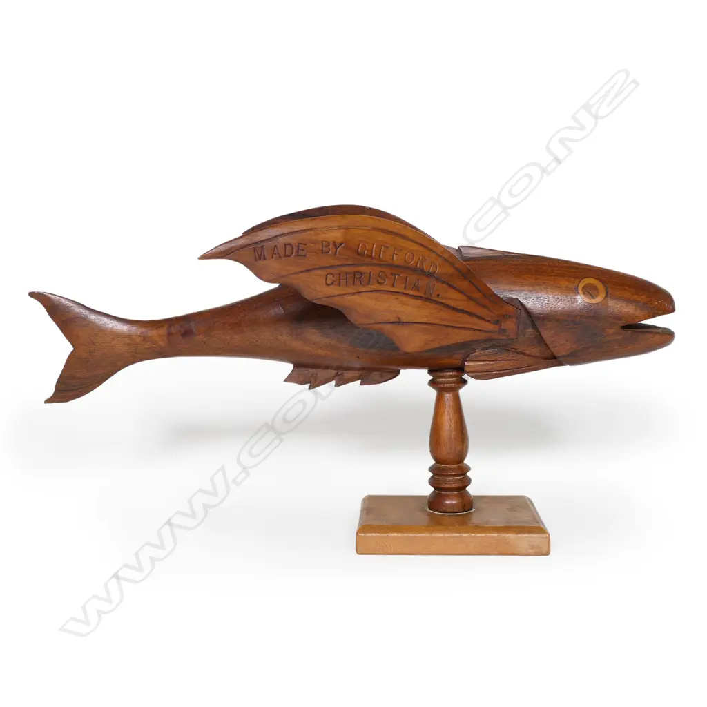 A vintage Pitcairn Island carved wood flying fish, Image 1++