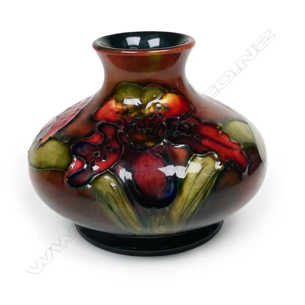A Moorcroft miniature Orchid small vase, Image 1++