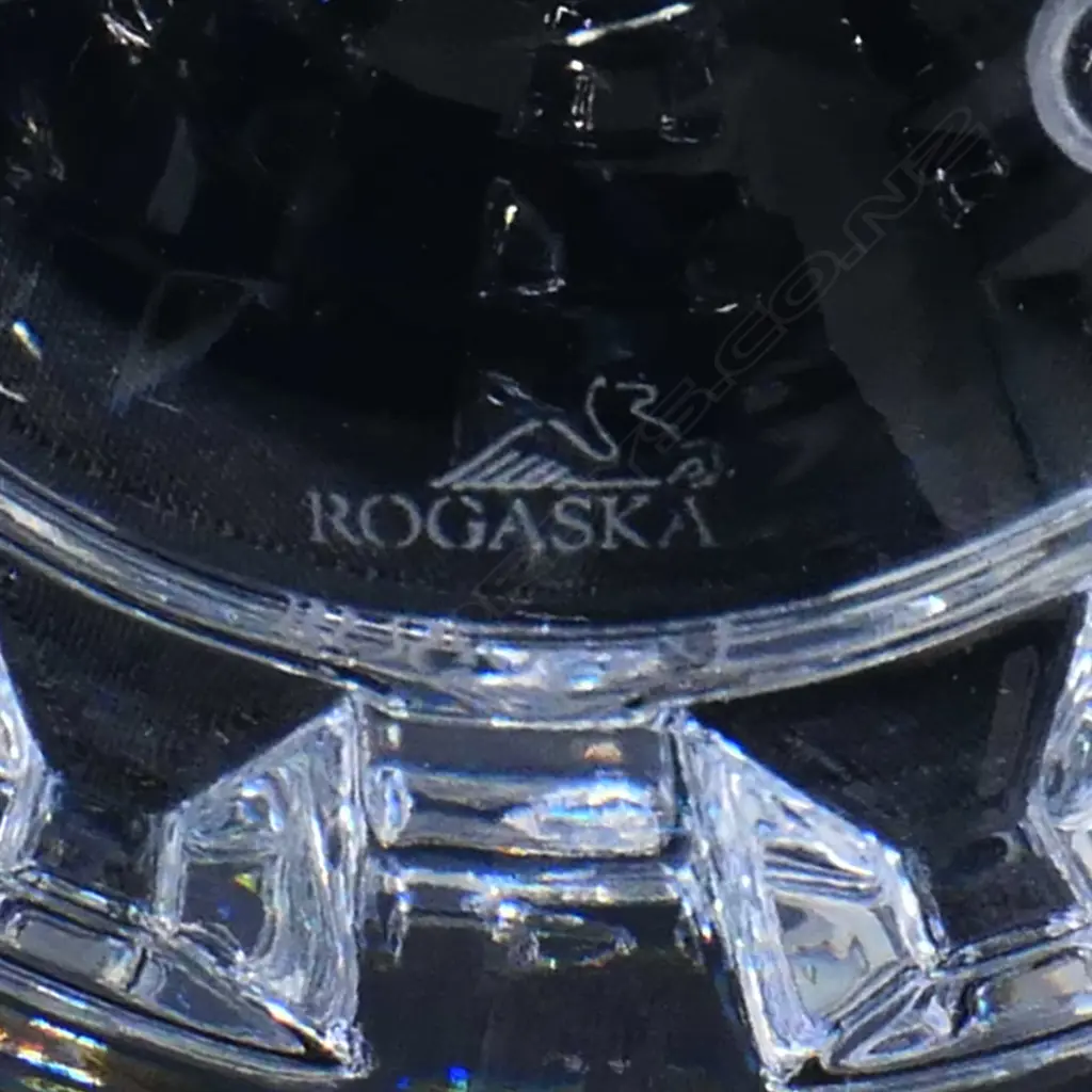 A Rogaska tall lead crystal modernist vase, Image 1++