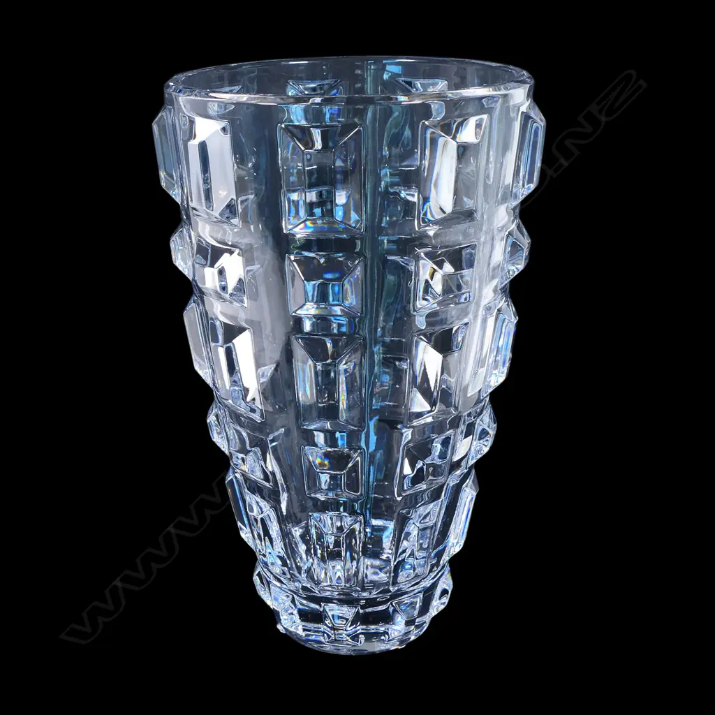 A Rogaska tall lead crystal modernist vase, Image 1++
