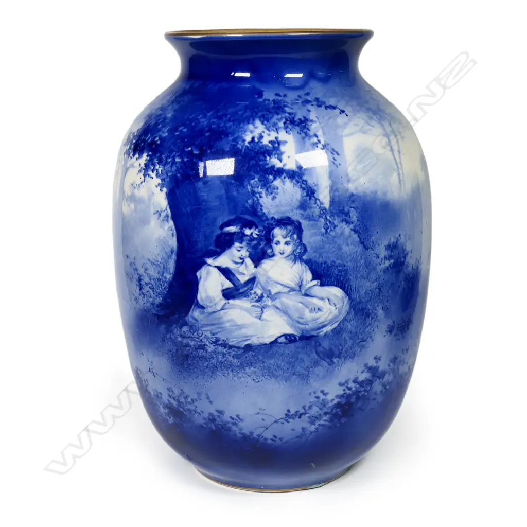 A large Royal Doulton Blue Children vase, Image 1++