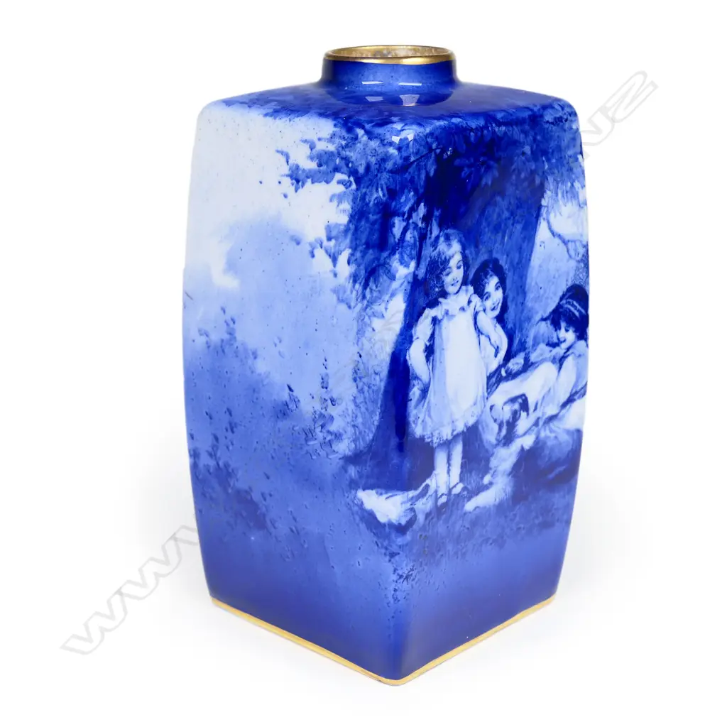 A Royal Doulton Blue Children squared vase, Image 1++