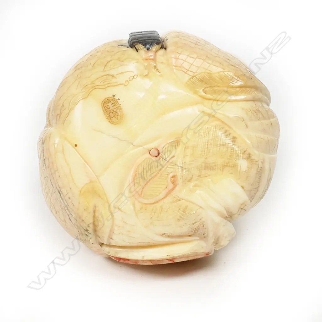 A Japanese ivory okimono of Hotei, Image 1++