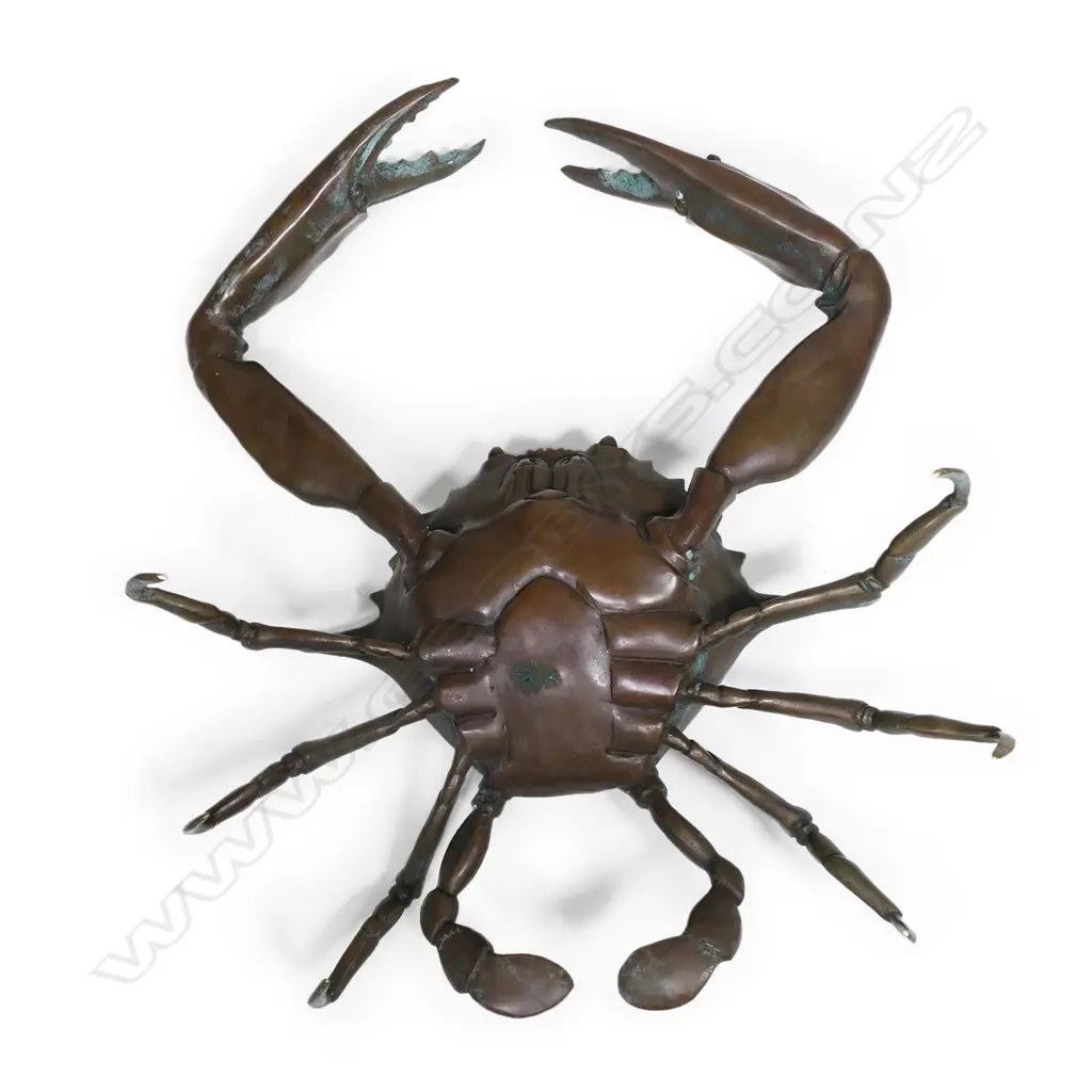 A large, Japanese Meiji-era cast bronze crab, Image 1++