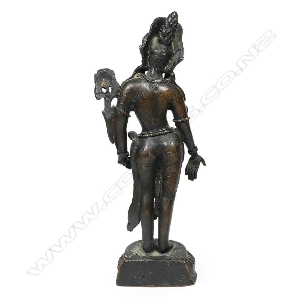 A Sino-Tibetan bronze figure of the bodhisattva Maitreya, Image 1++