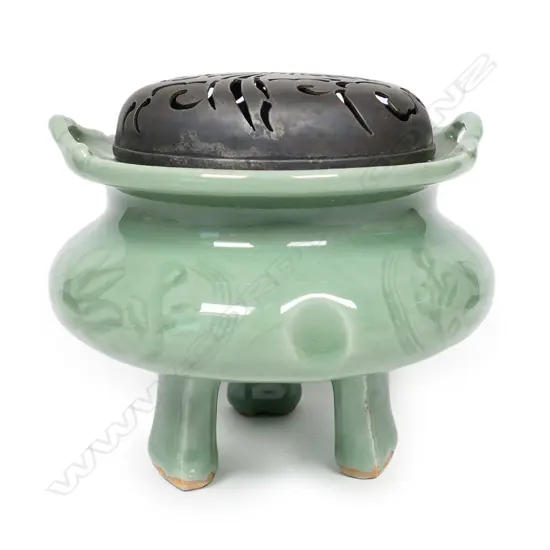 A Chinese celadon tripod censor,