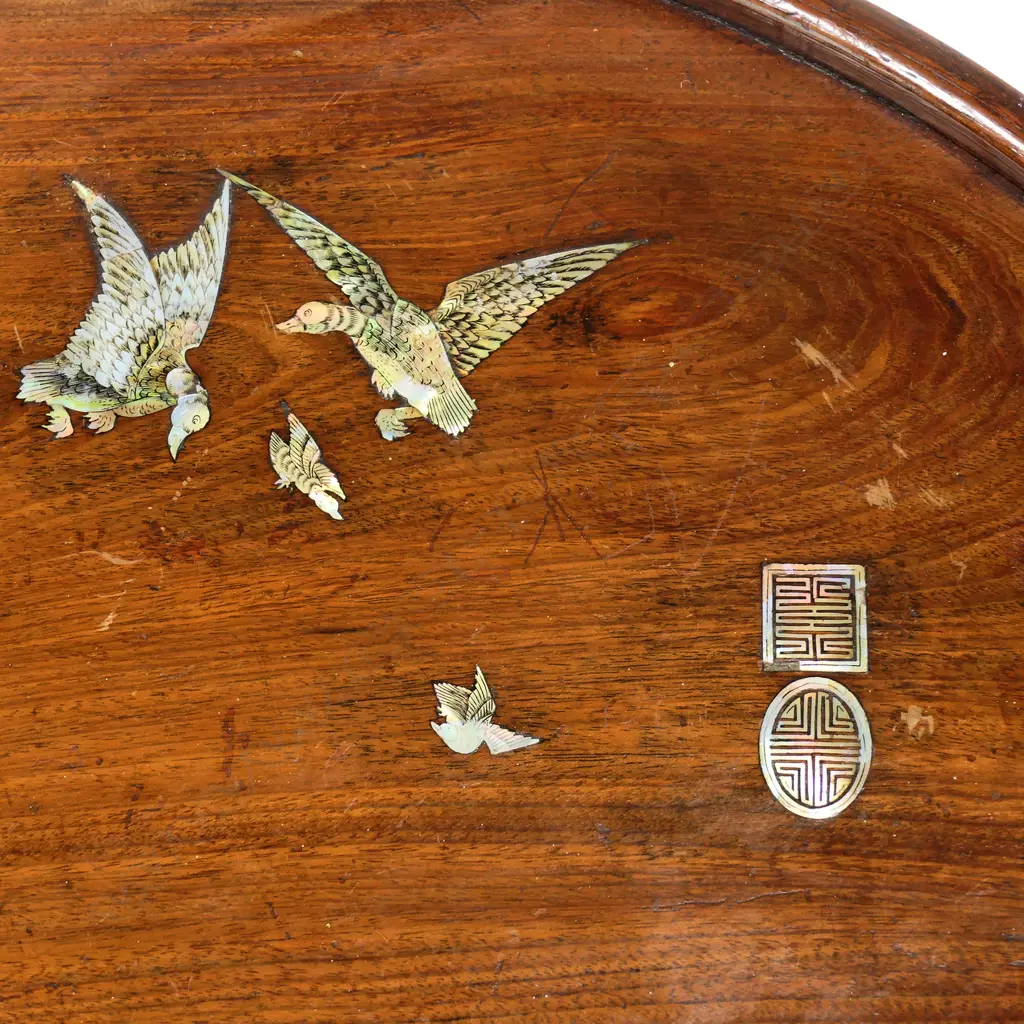 An early 20thC Oriental oval teak tray, inlaid with mother-of-pearl, Image 1++