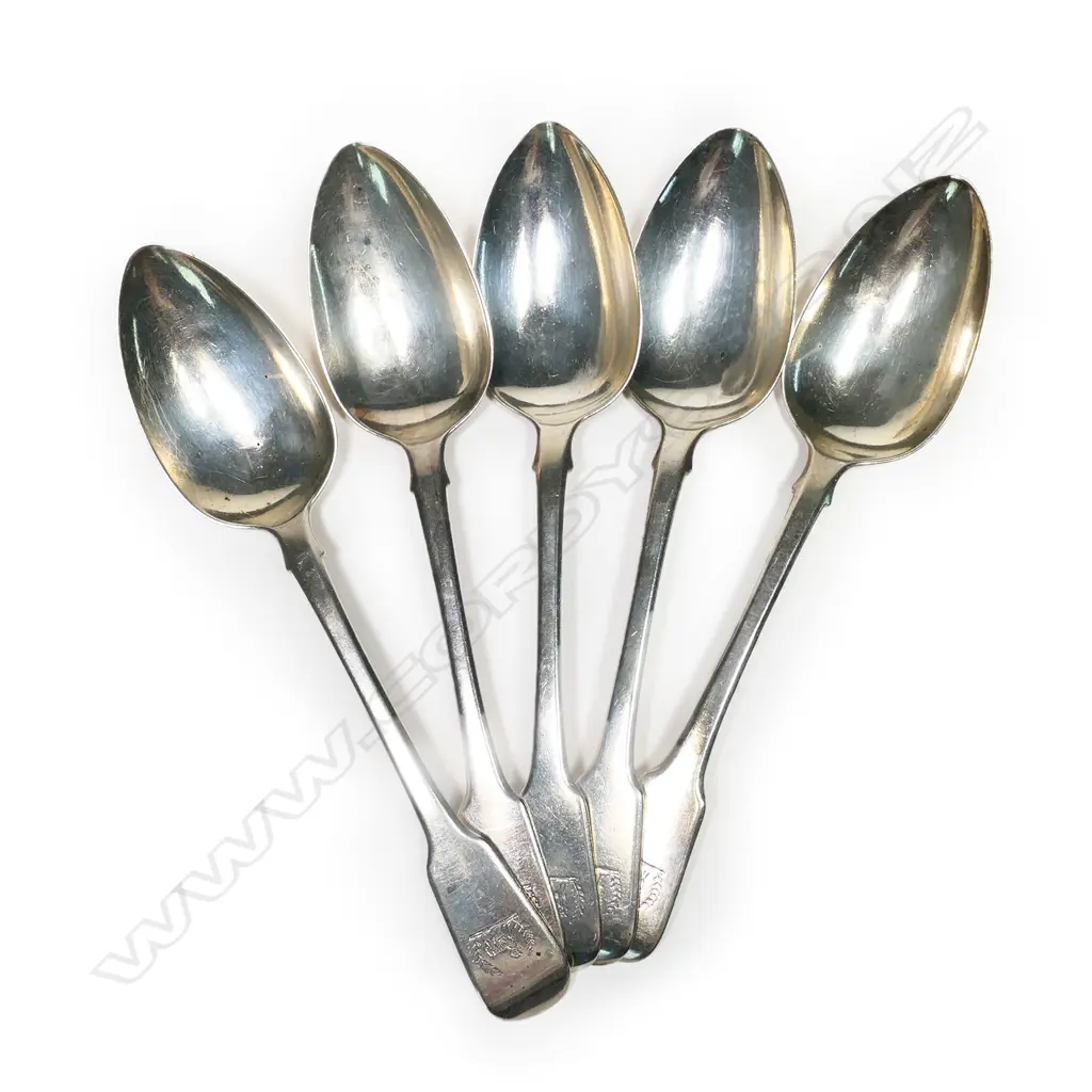 Five late George III silver tablespoons, Image 1++