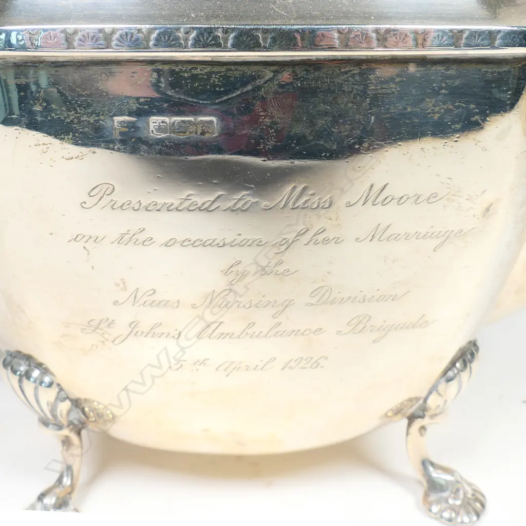 A George V silver teapot, lozenge shape, Image 1++