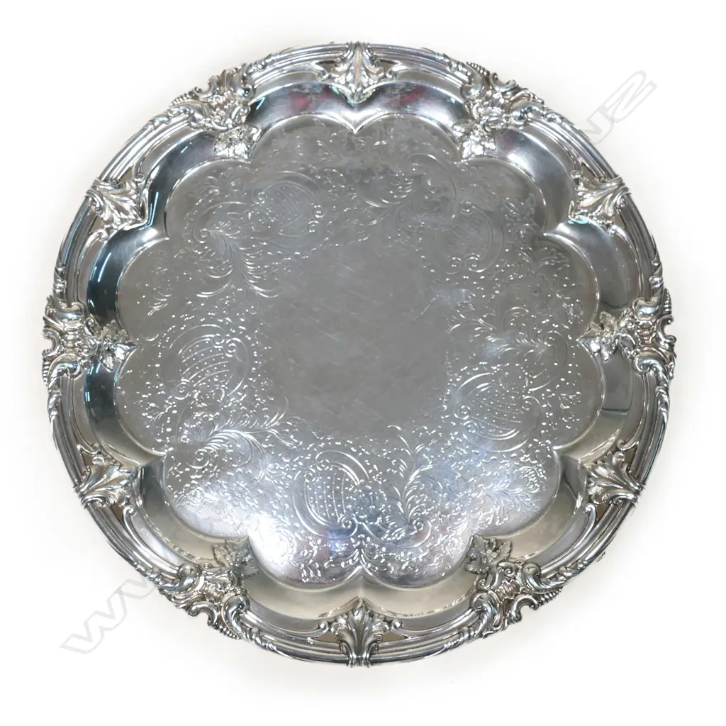 A Wm. IV silver salver, with scalloped rim, Image 1++