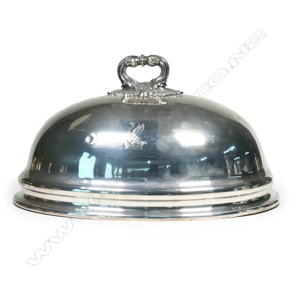 An Old Sheffield Plate food dome, with acanthus embellished handle, Image 1++