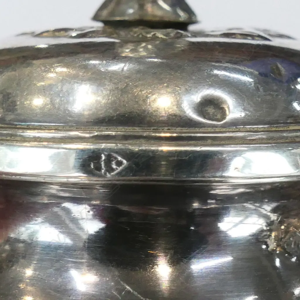 A pair of French 19thC silver pepper grinders, Image 1++
