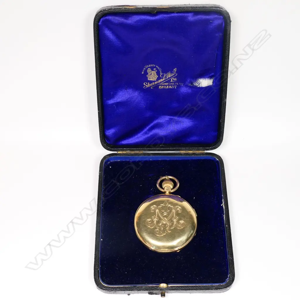 An 18ct gold hunter case pocket watch, by Sharman D Neill, Belfast, in original named box, Image 1++