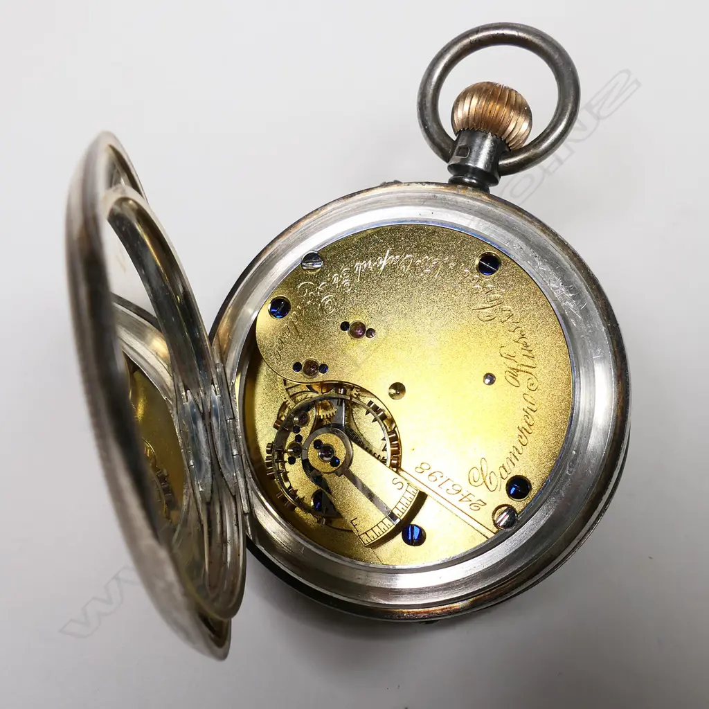 An Edwardian silver cased half hunter pocket watch, Image 1++