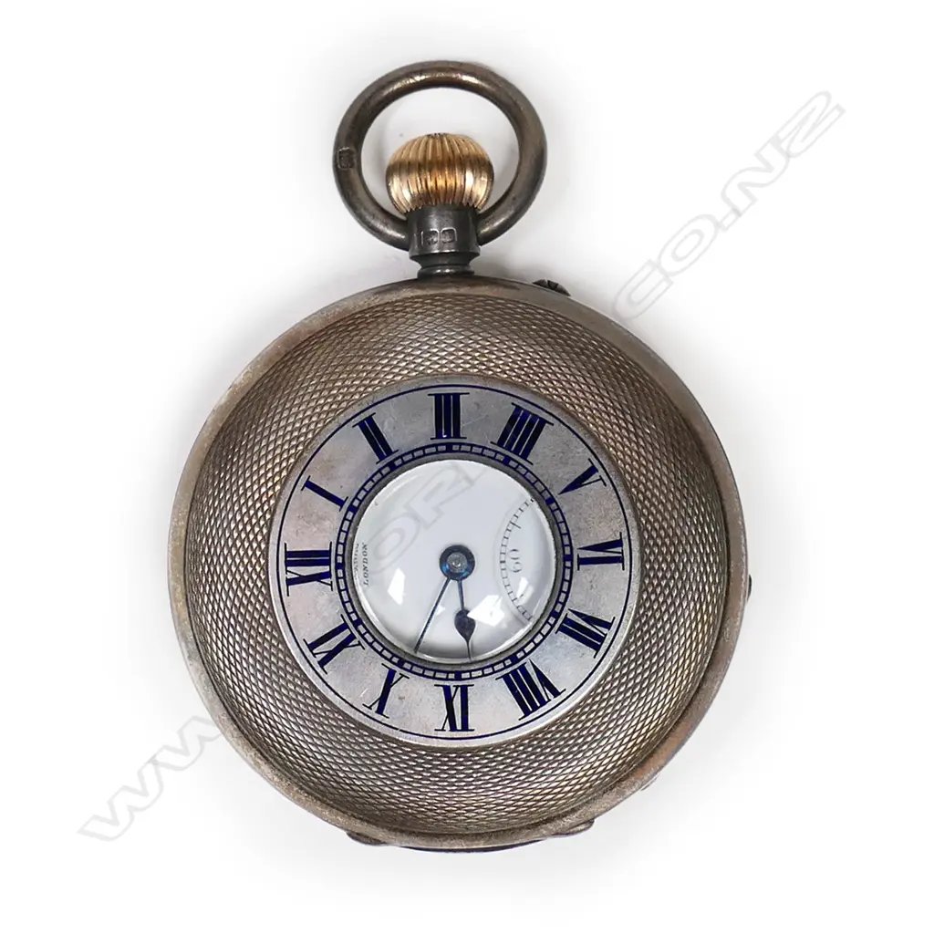 An Edwardian silver cased half hunter pocket watch, Image 1++