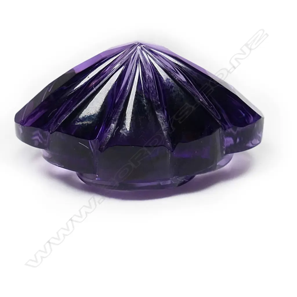 A 24.00ct heart shaped amethyst unset gemstone, Image 1++