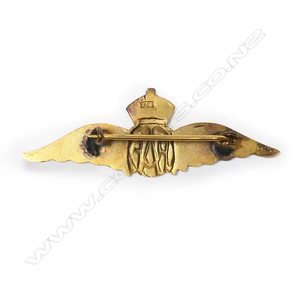 A9ct gold NZ-RAF sweetheart wings brooch, Image 1++