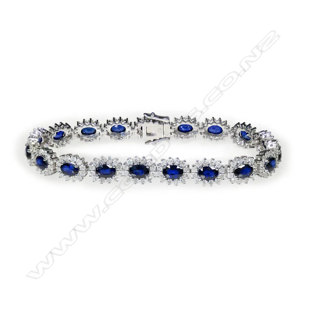 A 14ct white gold, sapphire and diamond vintage style bracelet, Image 1++