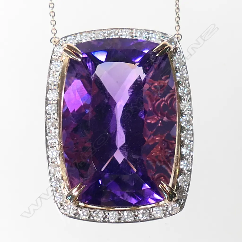 A 14ct rose gold, amethyst and diamond  necklace, Image 1++