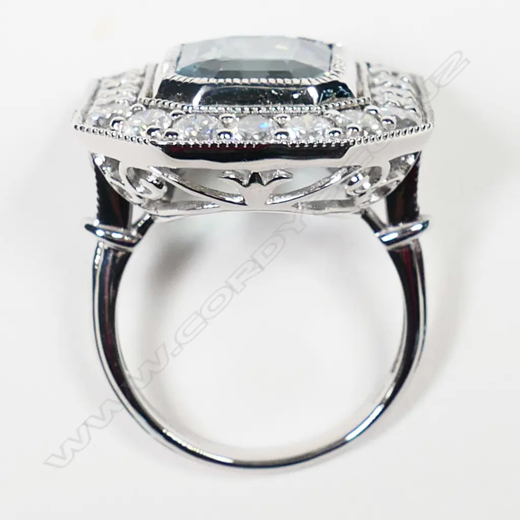 A 14ct white gold, aquamarine and diamond Art Deco style ring, Image 1++