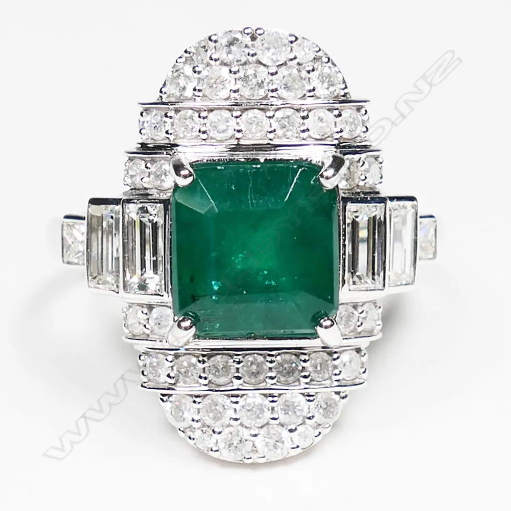 A 14ct white gold, emerald and diamond Art Deco style ring, Image 1++