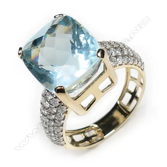 A 14ct gold, aquamarine and diamond ring,