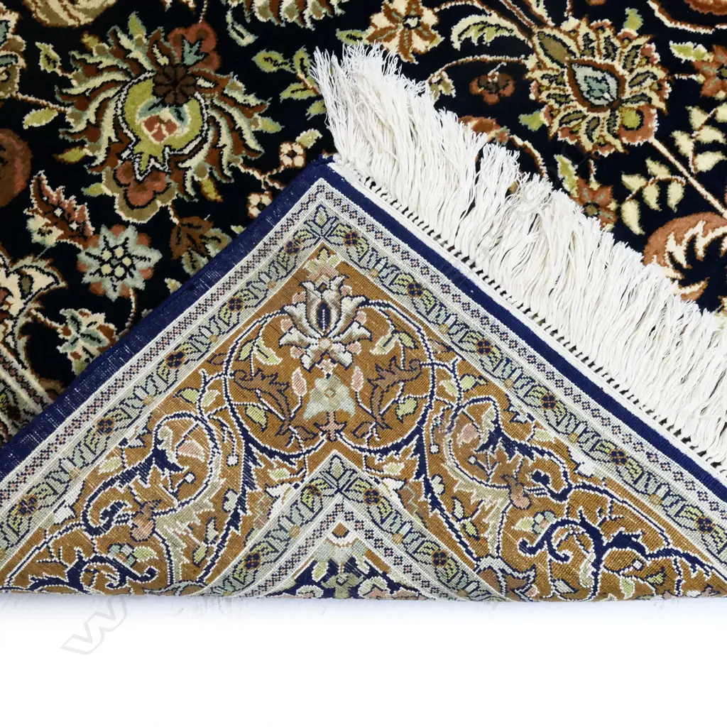A Kashmiri all silk hand knotted rug, Image 1++