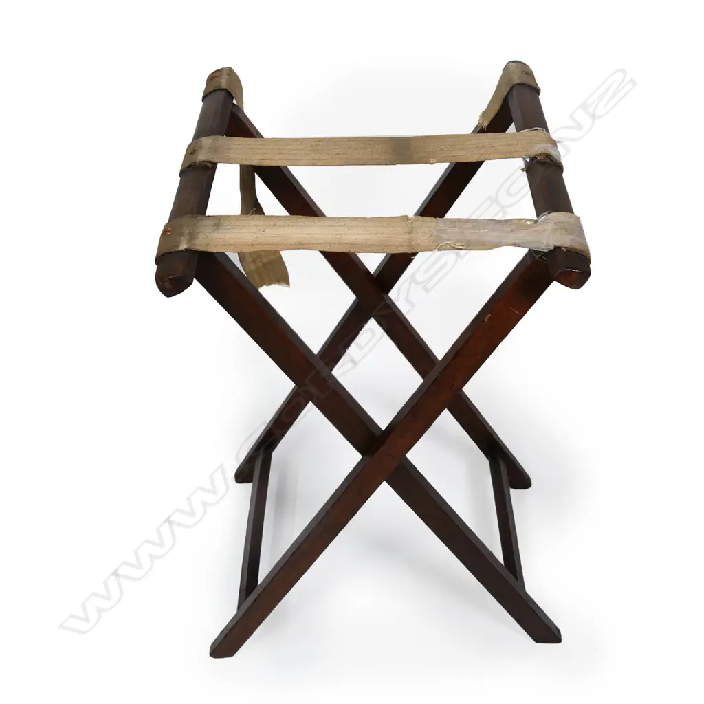 An early 19thC mahogany butlers’ tray table, Image 1++