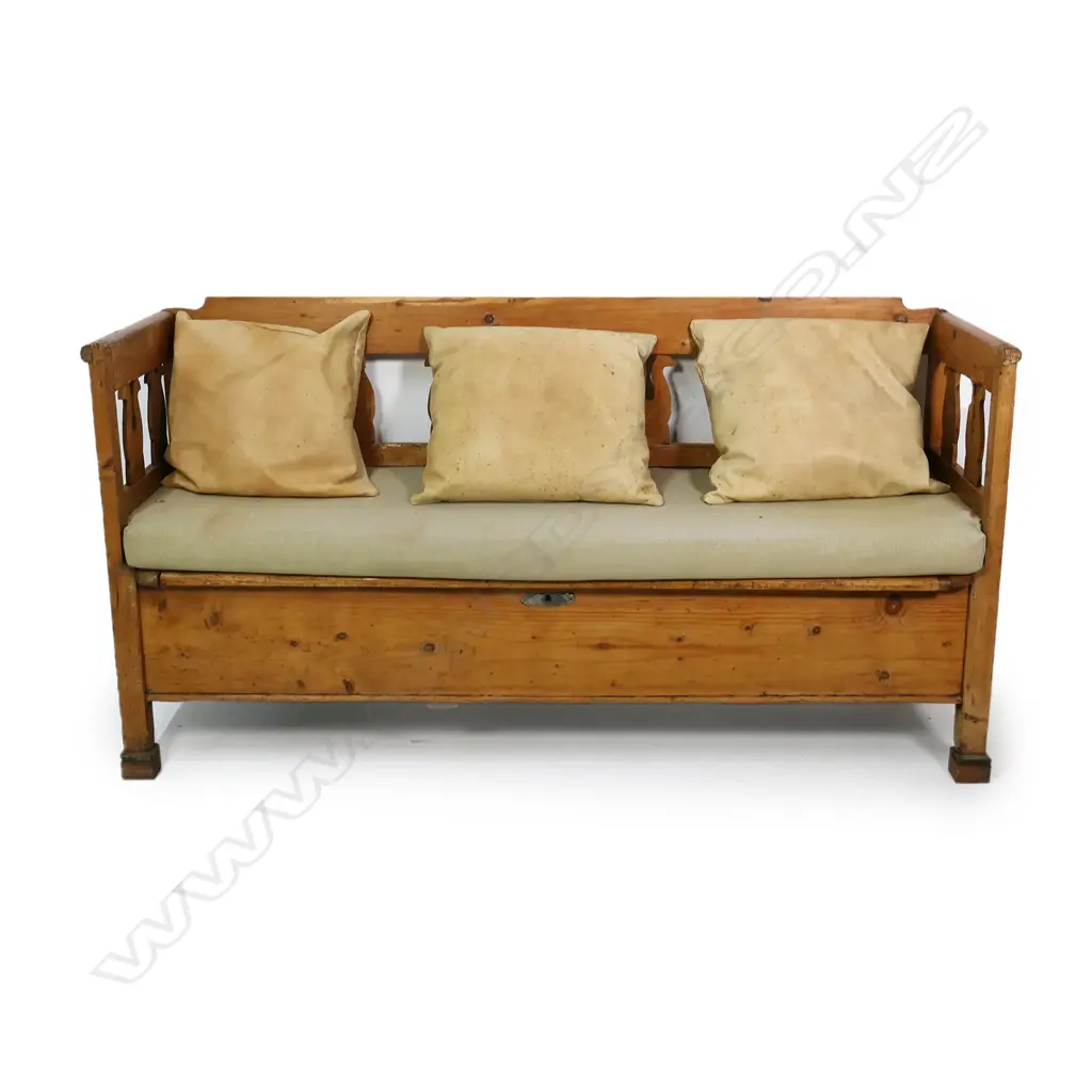 A 19thC European country pine settle, Image 1++