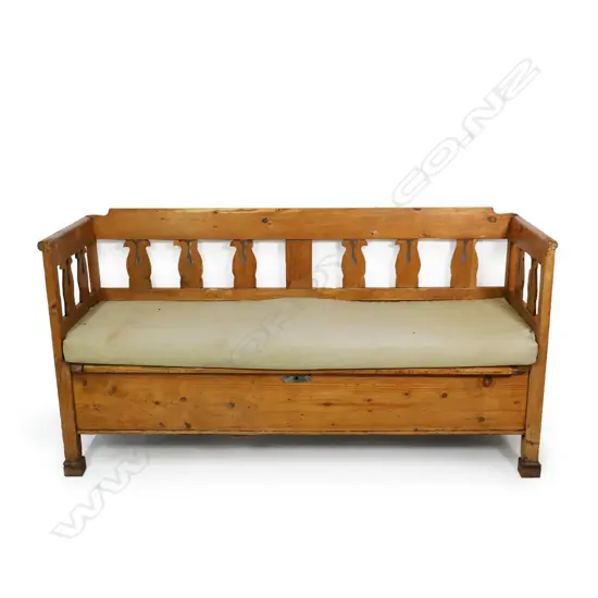 A 19thC European country pine settle,