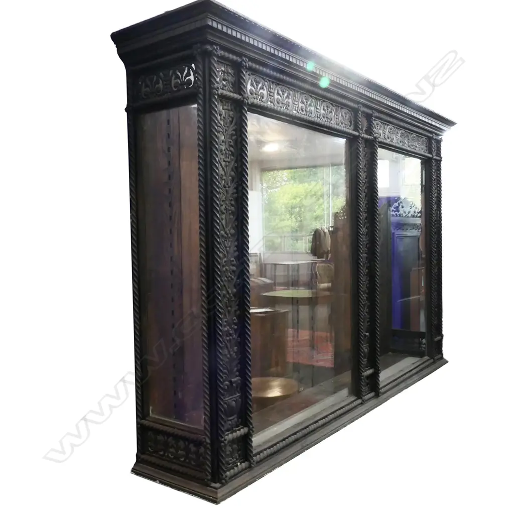 A pair of unusual wrought and filigree iron framed display cabinets, Image 1++