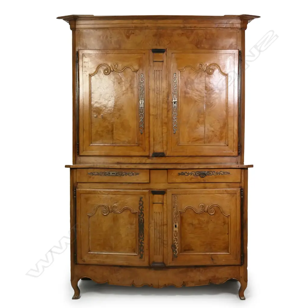 A large 19thC quality French figured fruit wood dresser, Image 1++
