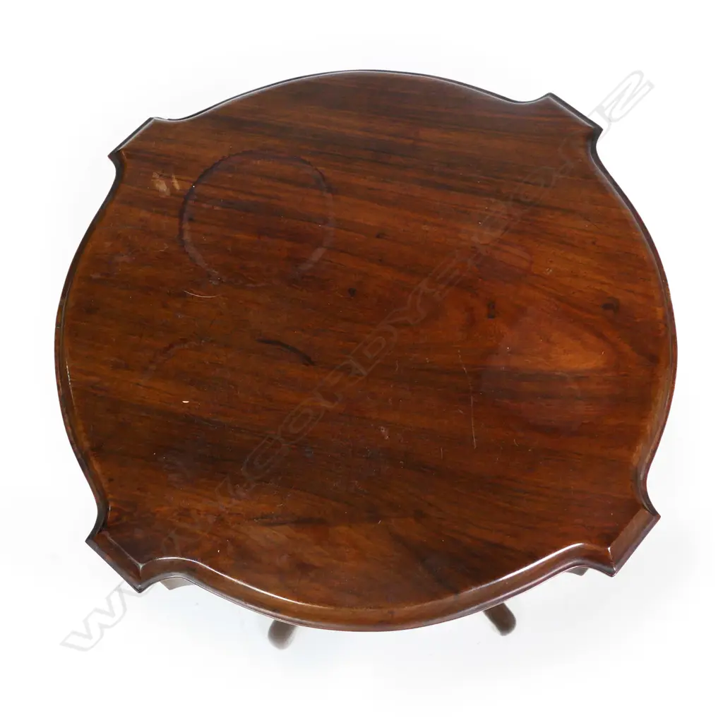 A pair of Chinese rosewood chairs and occasional table, Image 1++