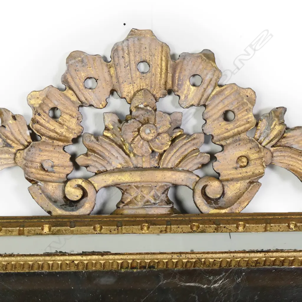 A gilt wood framed pier mirror, Image 1++